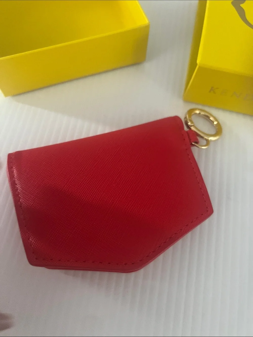 Kendra Scott compact leather